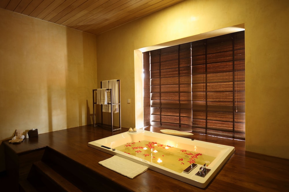 Jetwing Lagoon Wellness, A Luxury Reserve - Adults Only