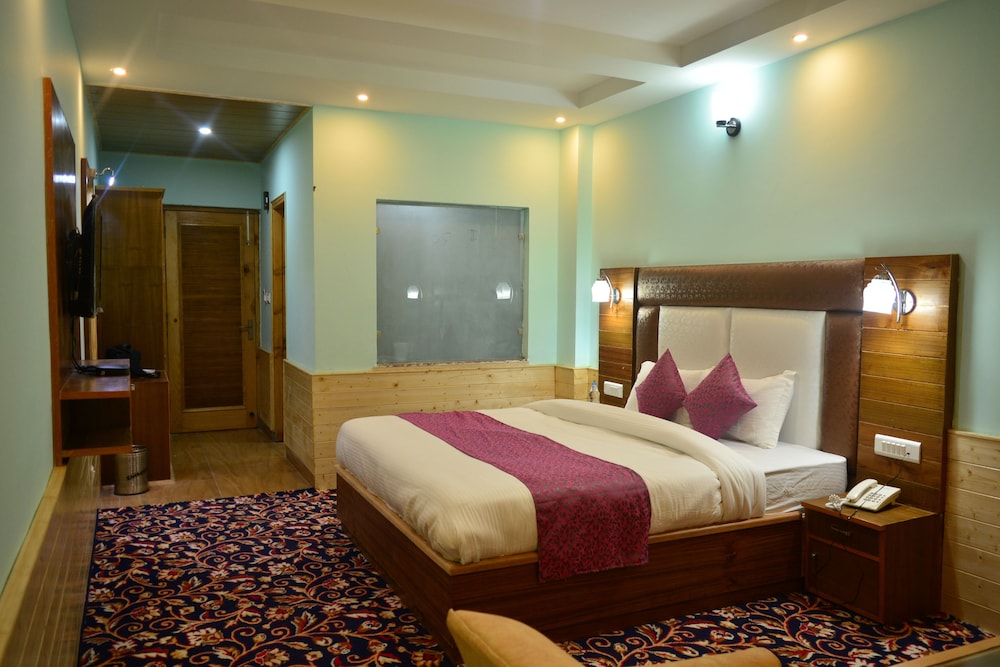 Jannat Hotel and Spa