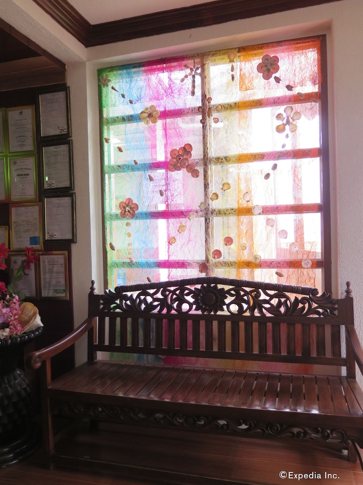 Alona Hidden Dream Resort