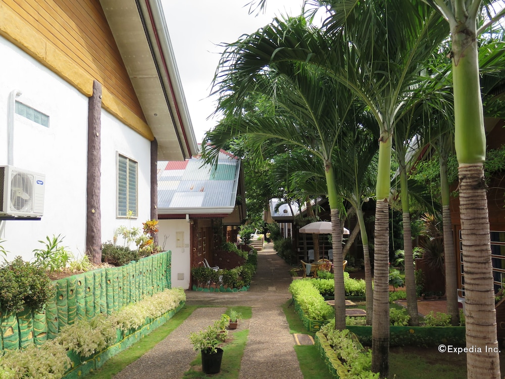 Alona Hidden Dream Resort