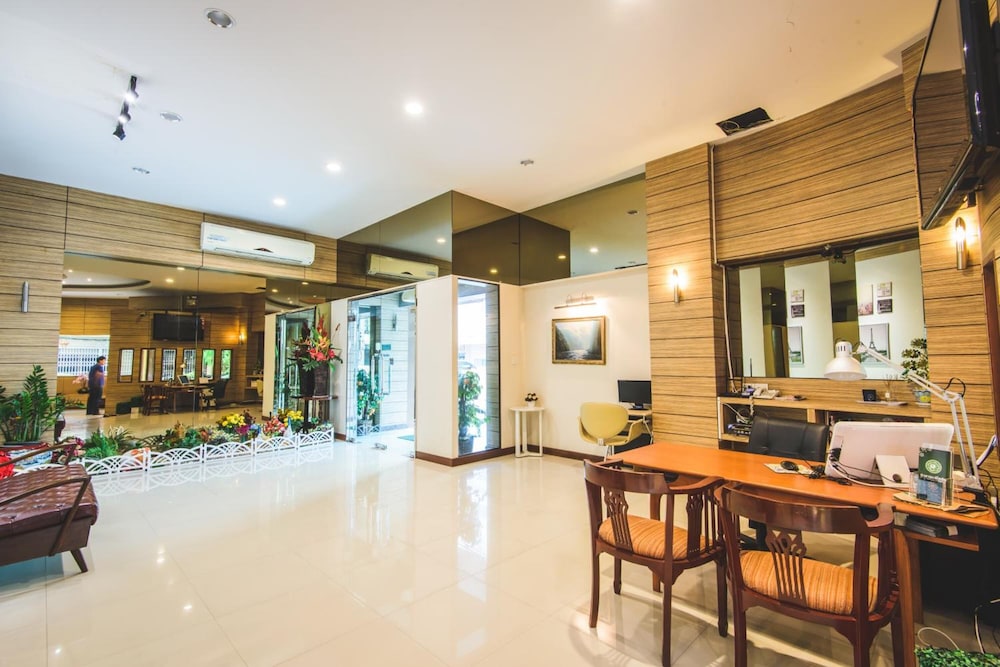 New Suanmali Hotel