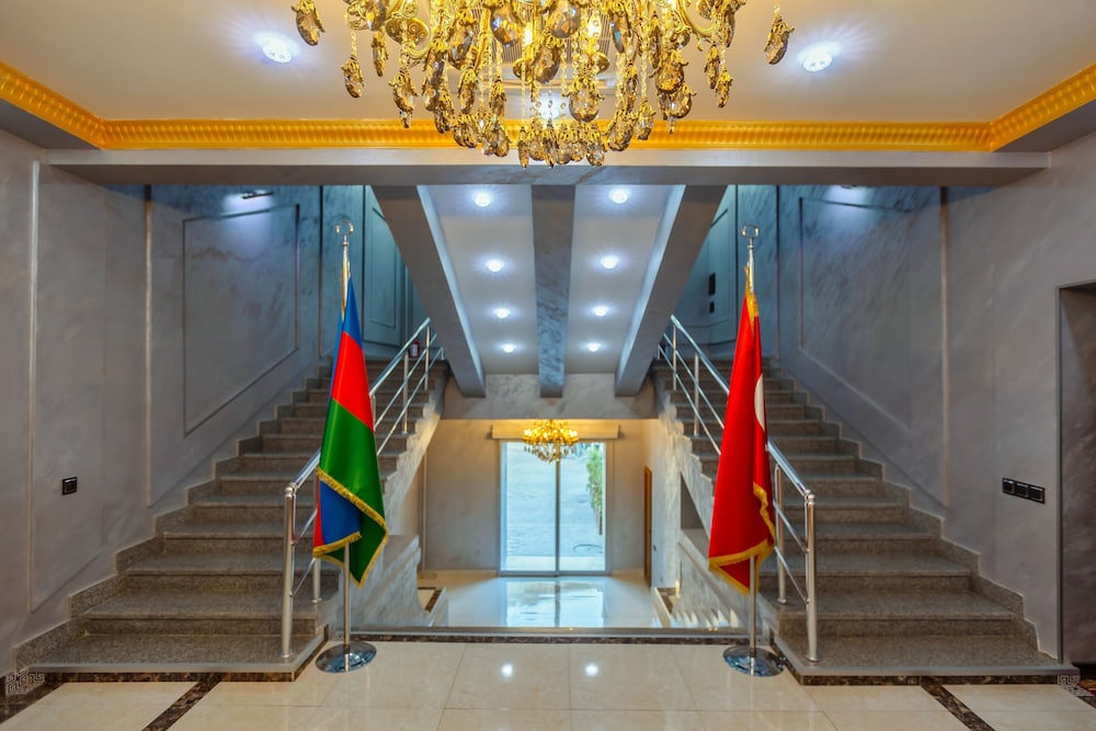 Center Hotel Baku