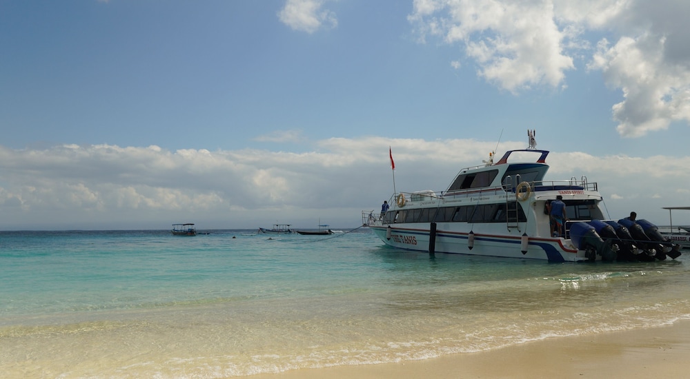 The Tanis Beach Resort Nusa Lembongan