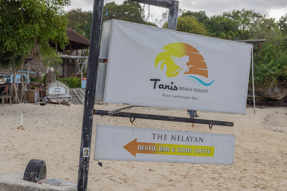 The Tanis Beach Resort Nusa Lembongan