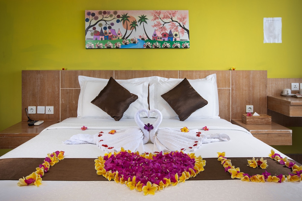 The Tanis Beach Resort Nusa Lembongan