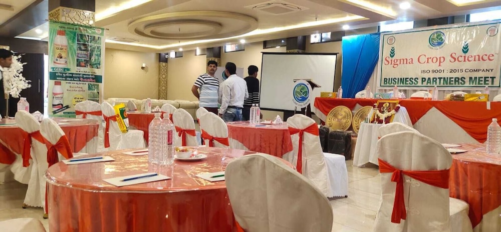 The Bhagwati Resort