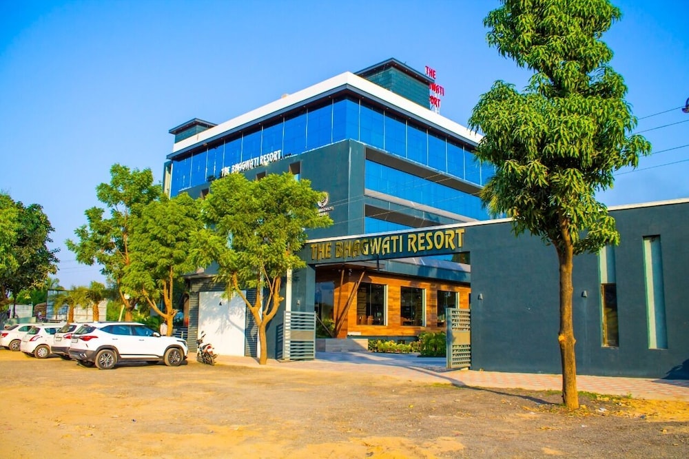 The Bhagwati Resort