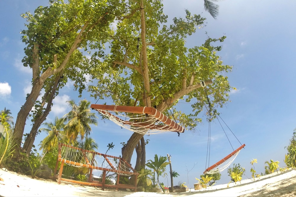 Velana Beach Hotel Maldives