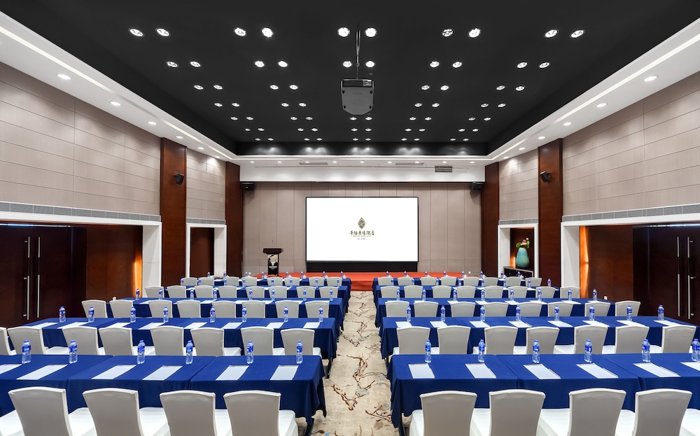 Shenzhen Huaqiang Plaza Hotel