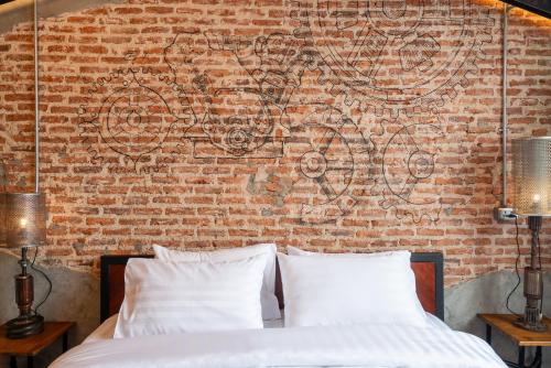 House of Machine Boutique Hotel