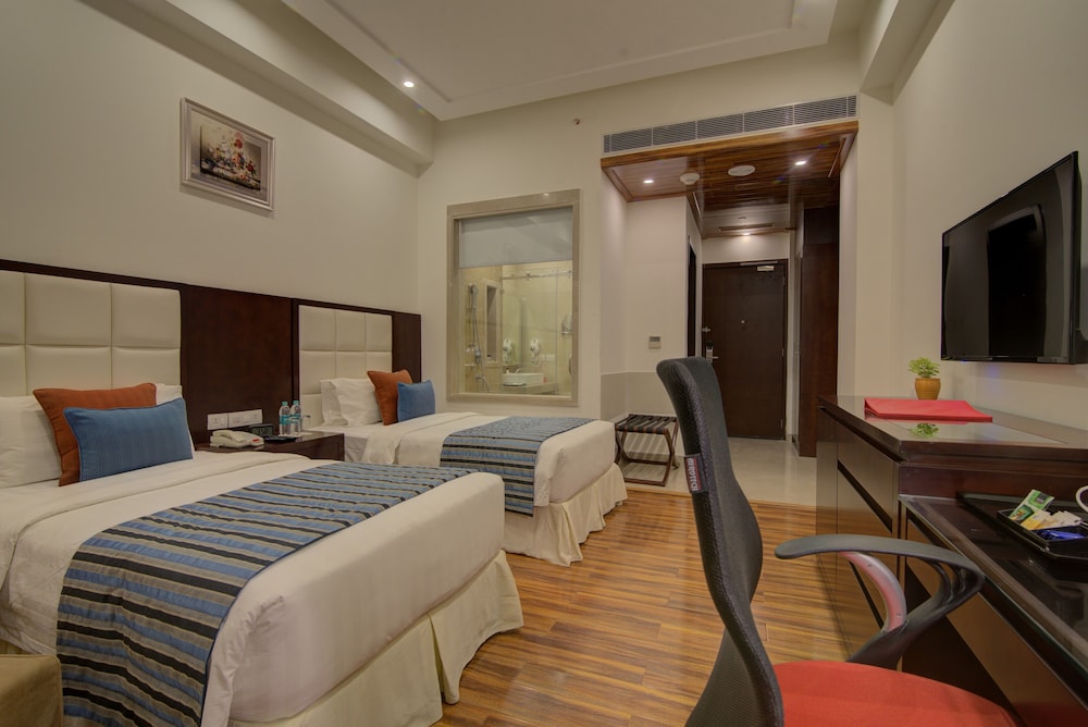 Ramada by Wyndham New Delhi Pitampura