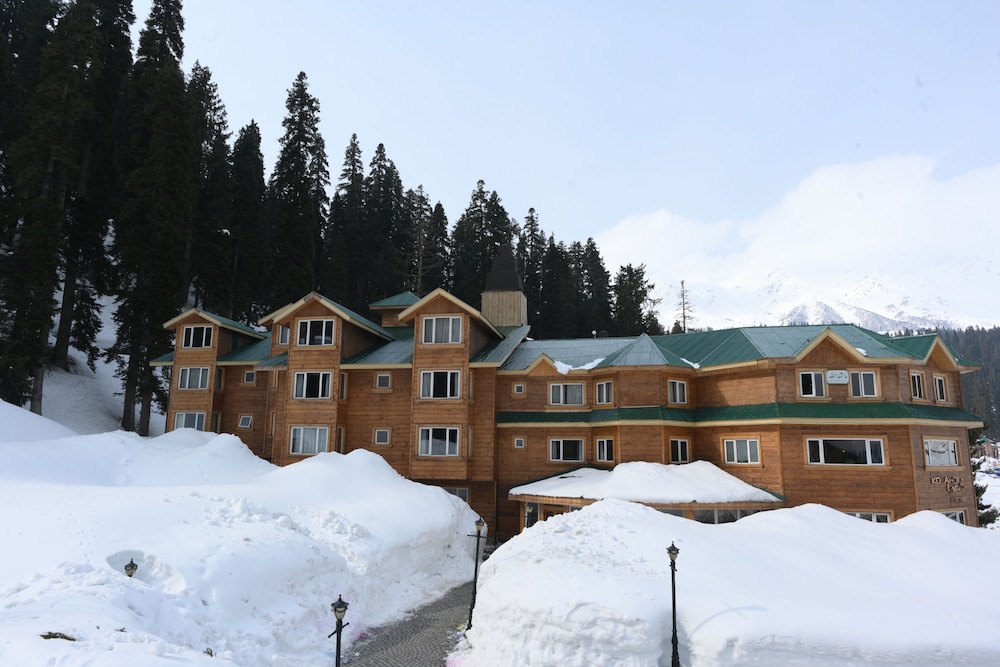 Kolahoi Green Heights