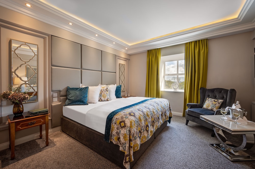 Cork’s Vienna Woods Hotel and Villas