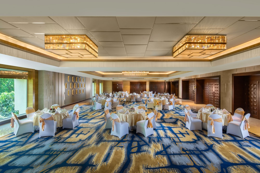 Holiday Inn Agra MG Road, an IHG Hotel