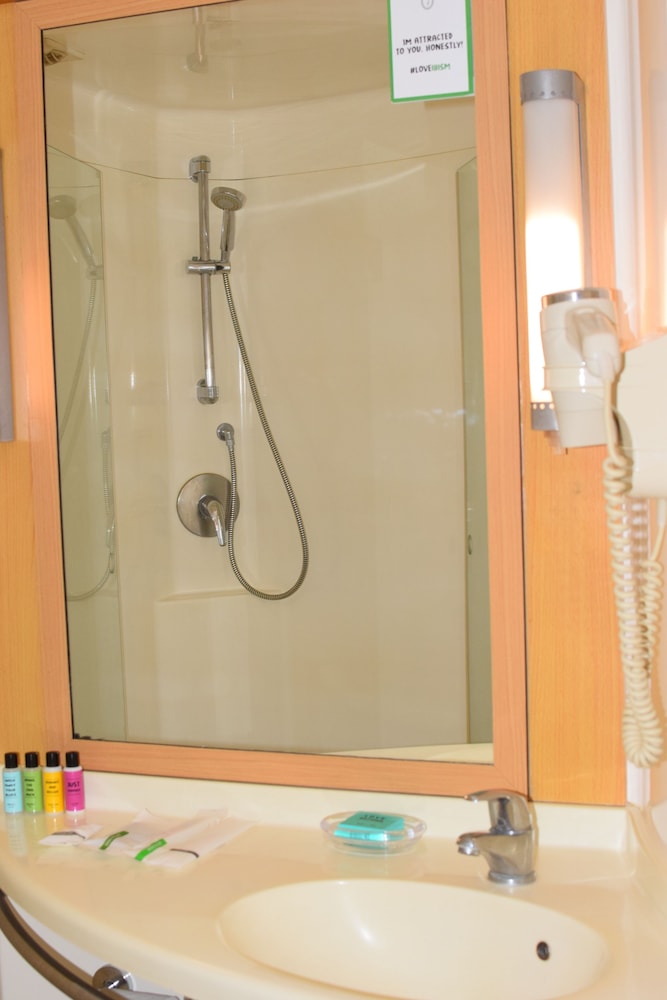ibis Bengaluru Hosur Road Hotel