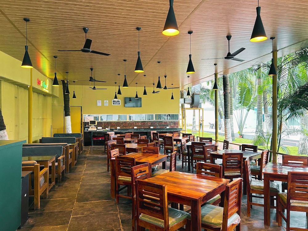 Bay Breeze Hotels and Resorts