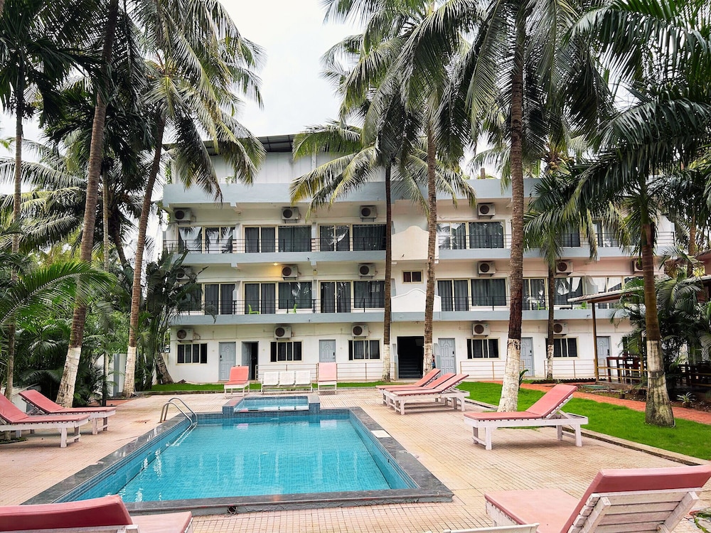 Bay Breeze Hotels and Resorts