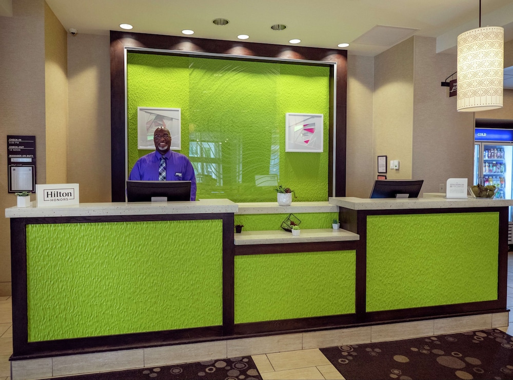 Hilton Garden Inn Buffalo Downtown