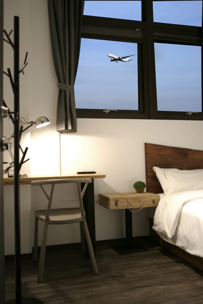 Lutel Hotel Xpark Gloria Outlets Shin Kong Cinemas