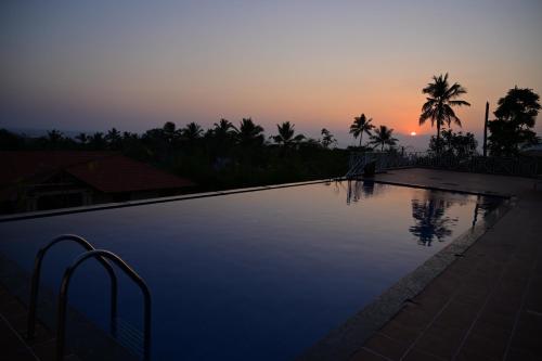 Aadisaktthi Leisure Resort, Kovalam