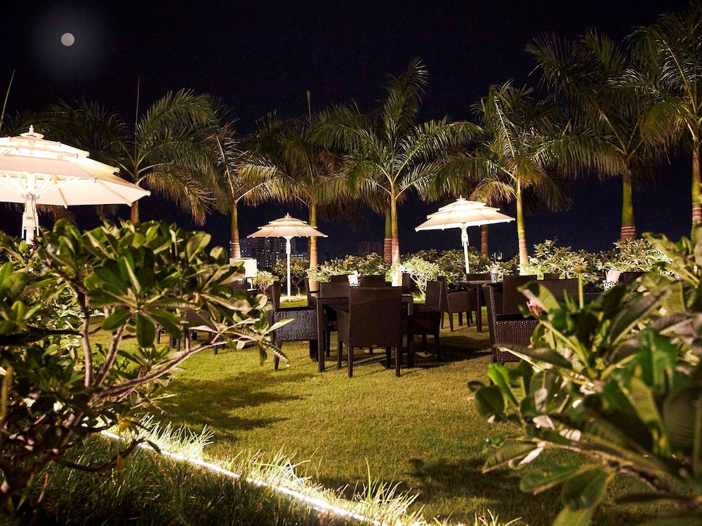 Novotel Chennai OMR Hotel