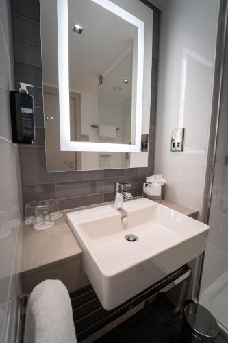 Clayton Hotel Glasgow
