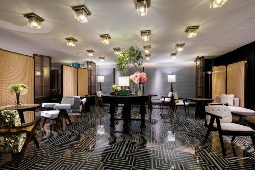 Zobon Art Hotel