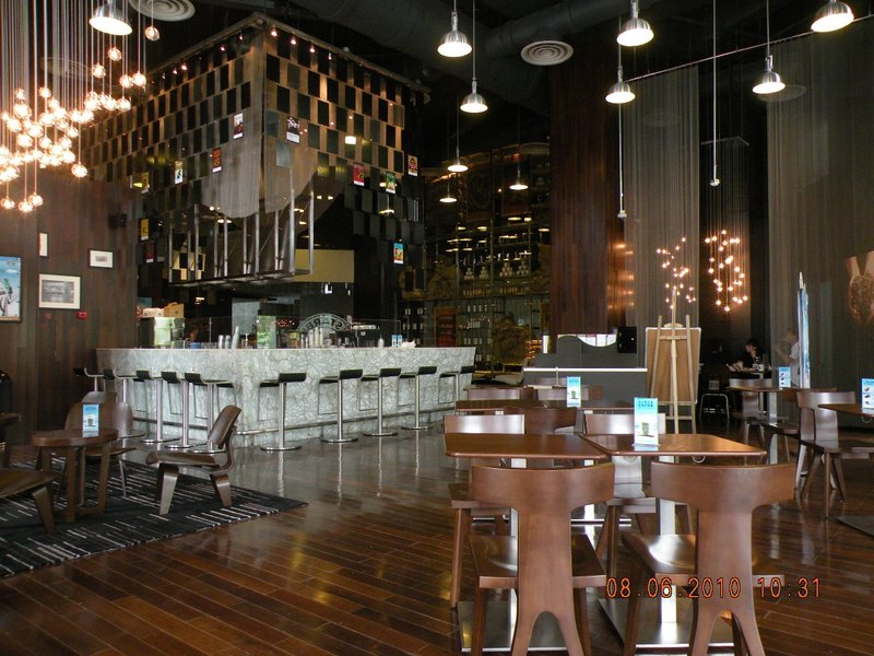 Zobon Art Hotel