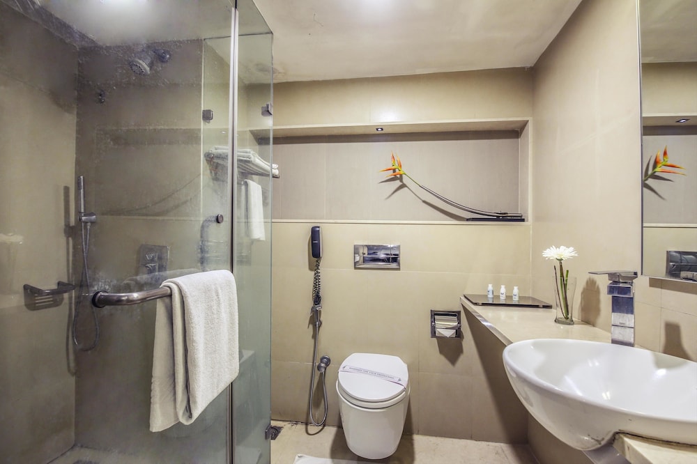 Ebony Boutique Hotel