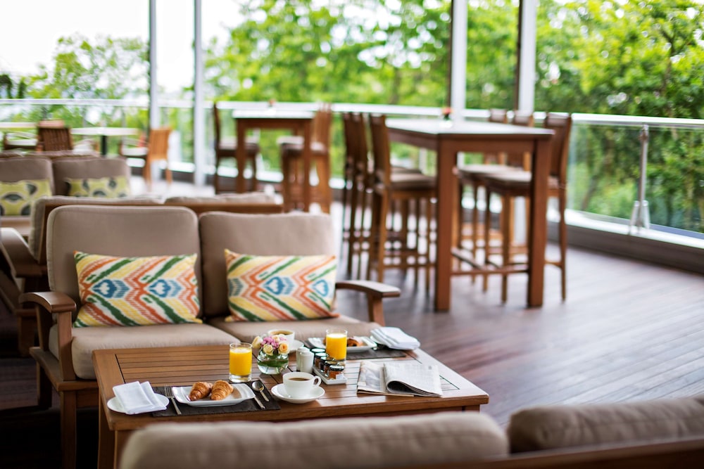 Conrad Istanbul Bosphorus