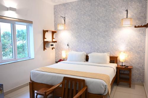 Hotel Aura by Woco Stays