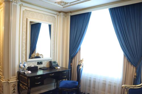 Cristal Erbil Hotel