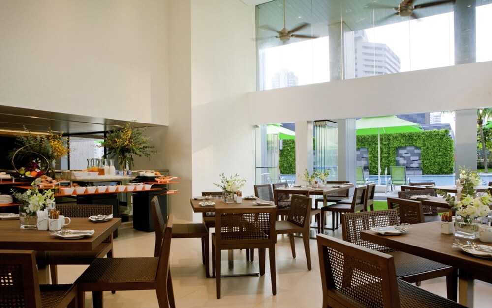 Novotel Living Singapore Orchard