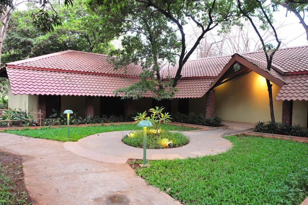 Sai Palace Hotel & Gardens Mira Road