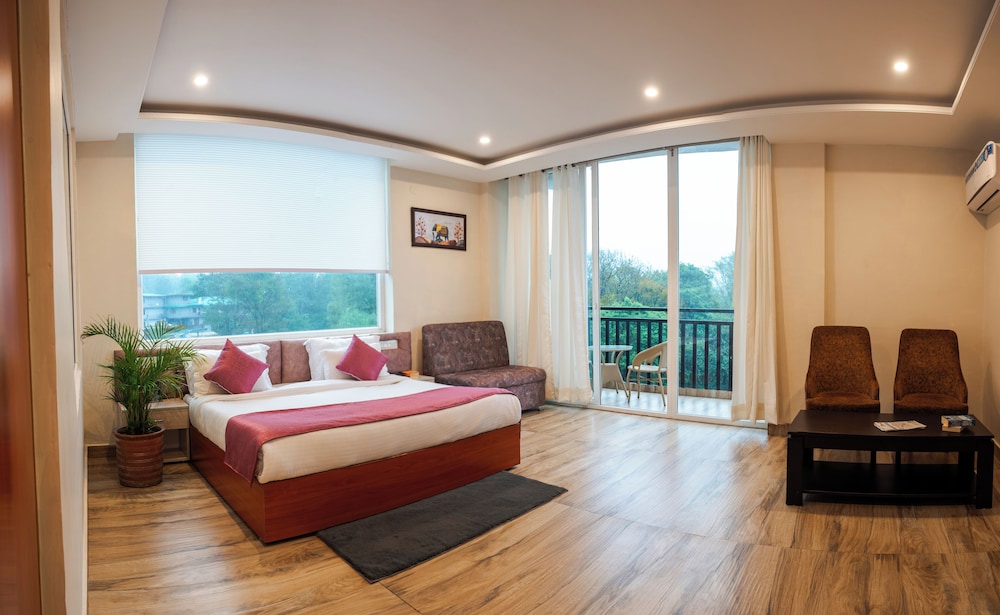 Hotel Sagar Residency - Best Mountain View Hotel in Palampur 