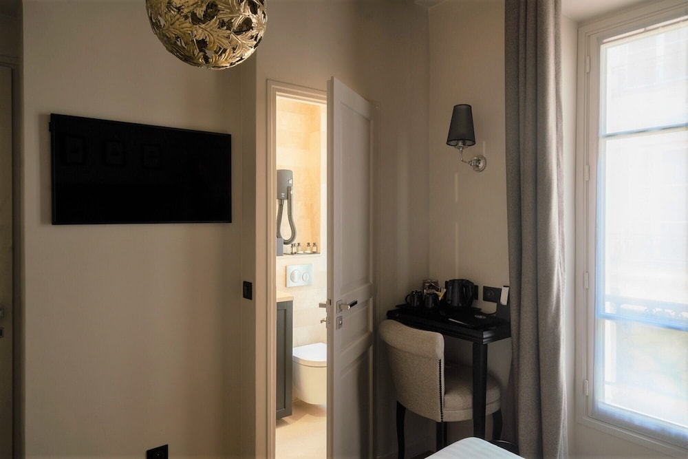 Hotel Saint-Louis en L'Isle - Notre-Dame
