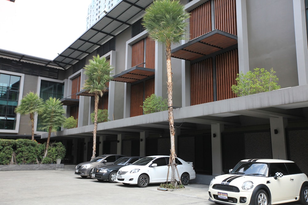 Siam Swana Hotel