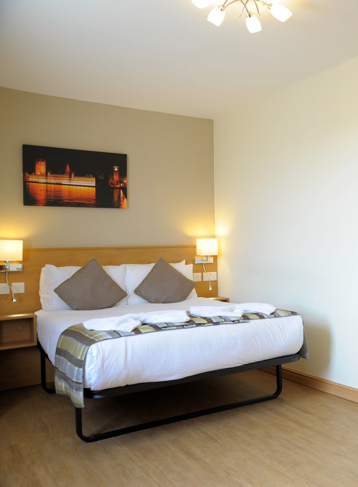 Kings Cross Inn Hotel