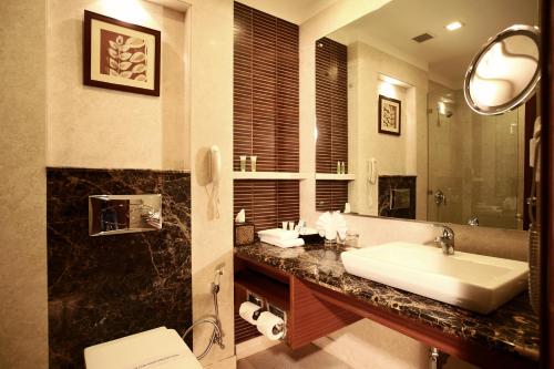 City Club Phase Iii