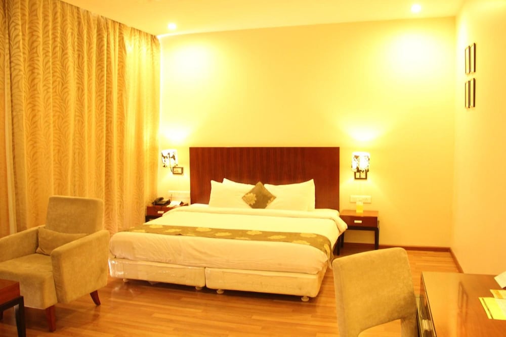 Keys Hotel The Aures