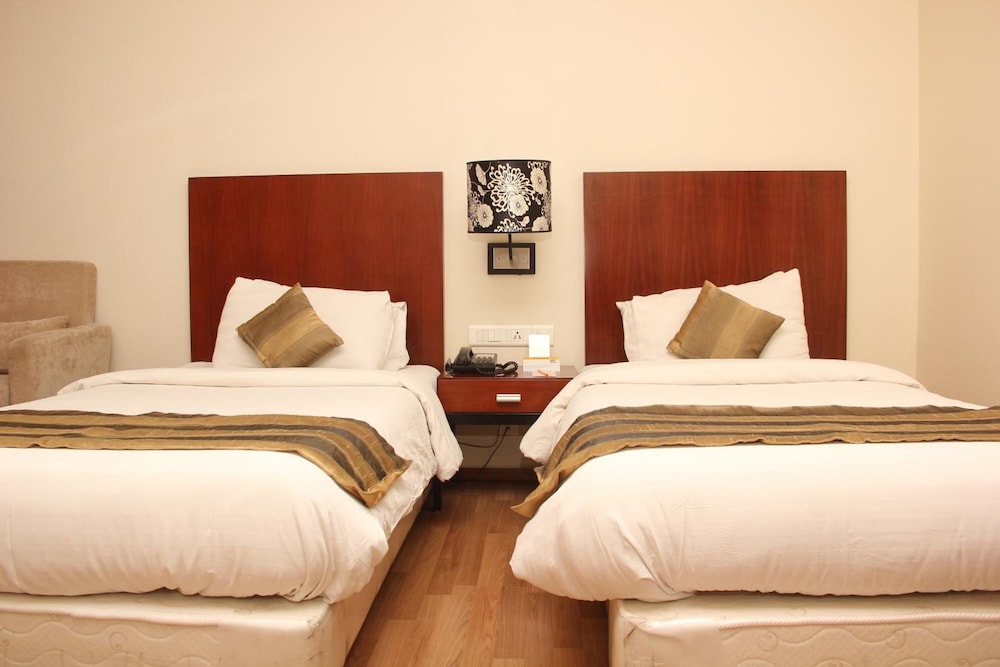 Keys Hotel The Aures
