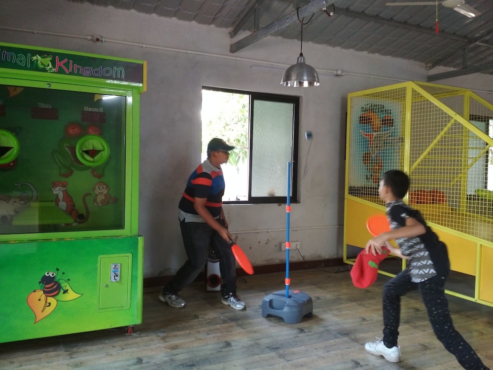 Daksh Resort and Amusement Park