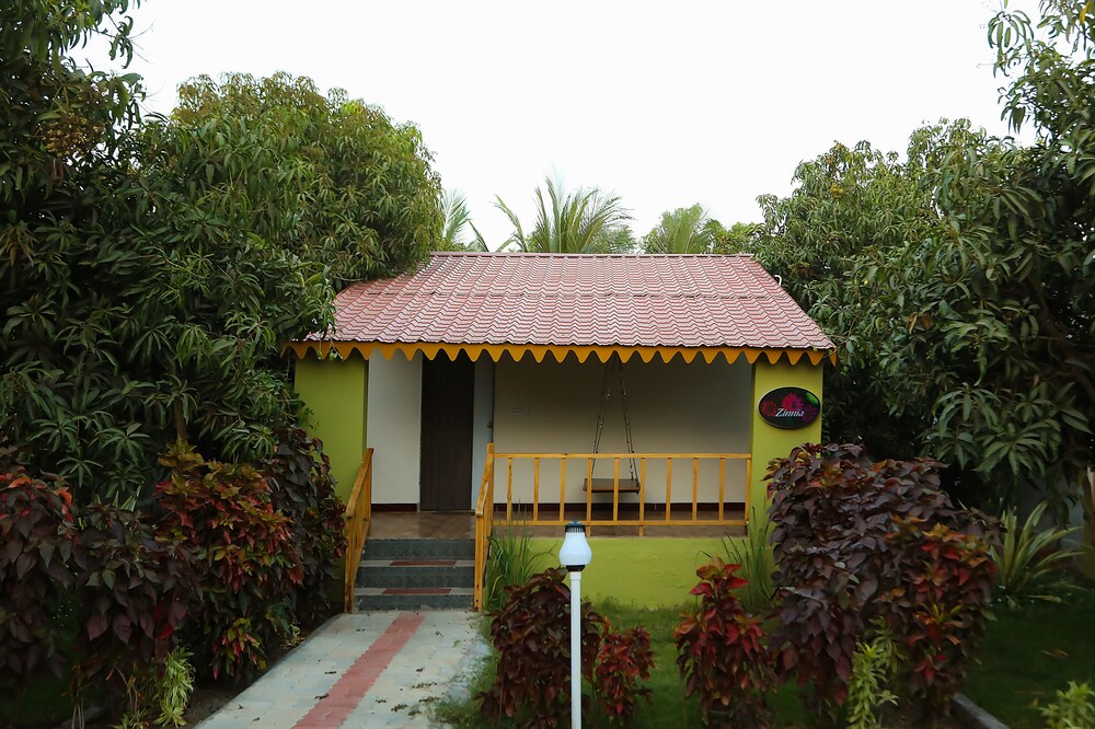Daksh Resort and Amusement Park