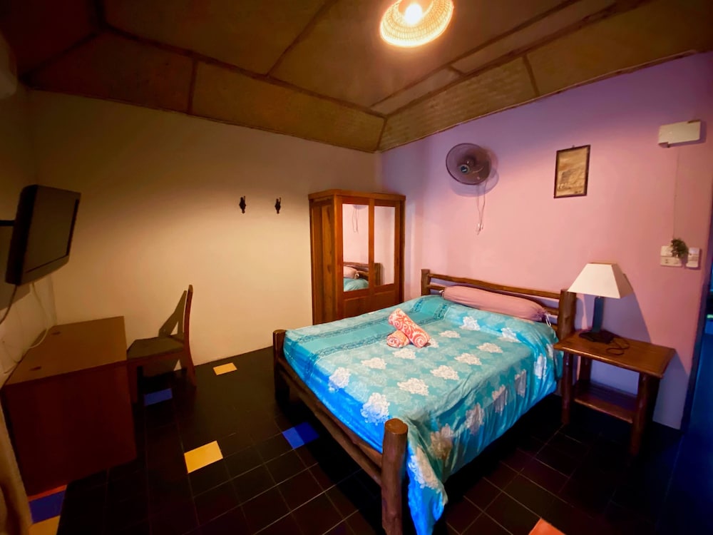 Shanti Lodge Phuket