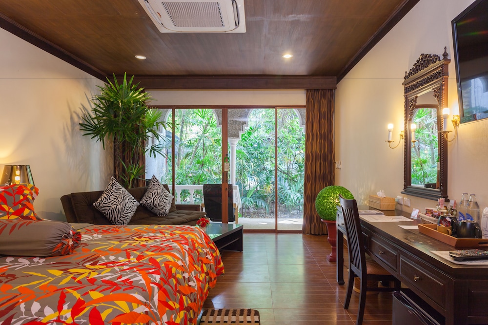 Tropica Bungalow Resort