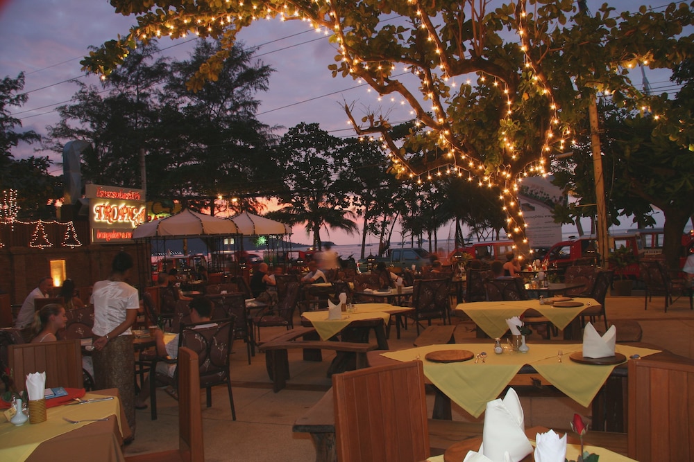 Tropica Bungalow Resort