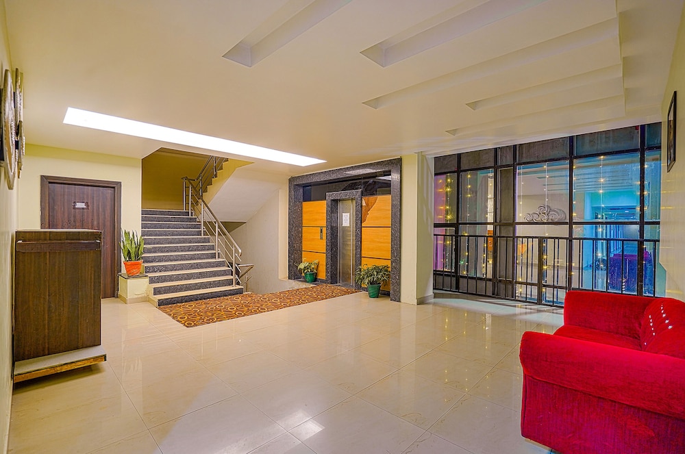 Fabhotel Prime Z Grand