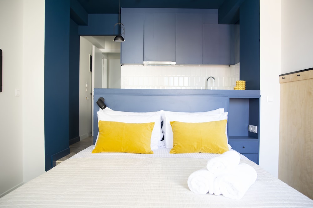 Athenian Sensations Apartments & Suites