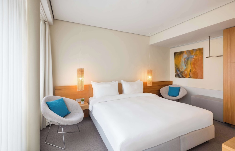 Lindner Hotel Berlin Ku’damm, part of JdV by Hyatt