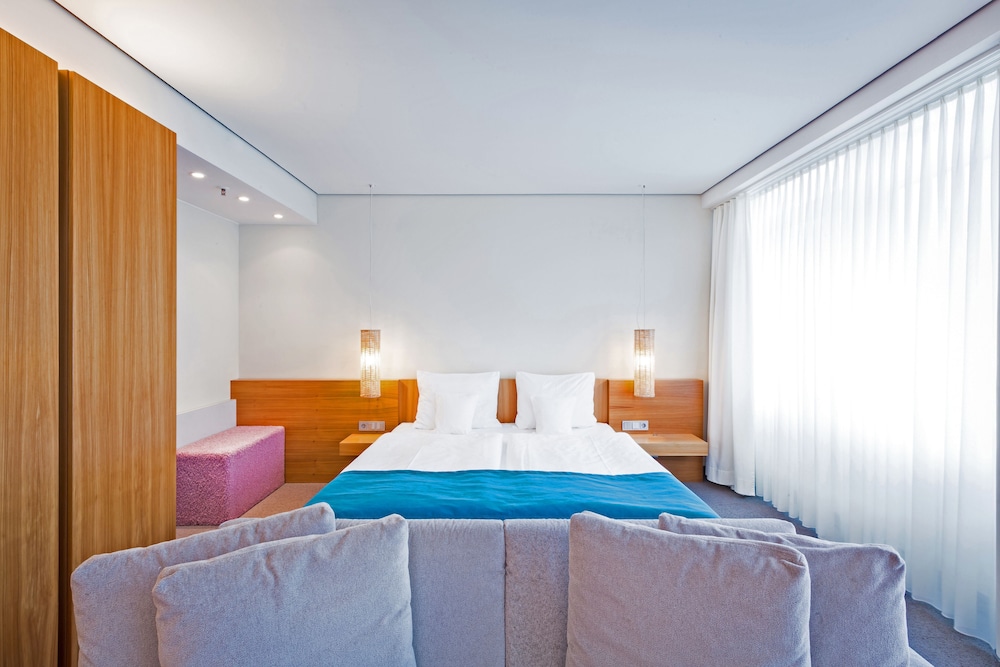 Lindner Hotel Berlin Ku’damm, part of JdV by Hyatt